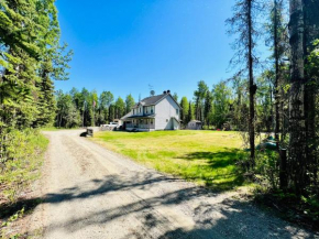 Beautiful family home, fully remodeled 2022